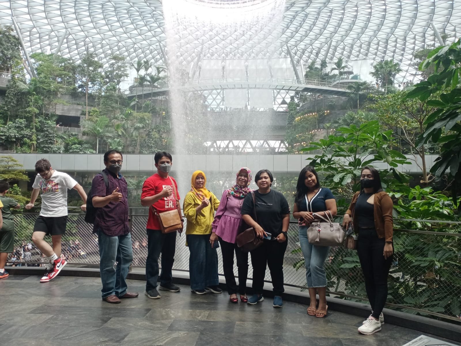 Wisata Batam Singapore 3 Hari 2 Malam Gabungan